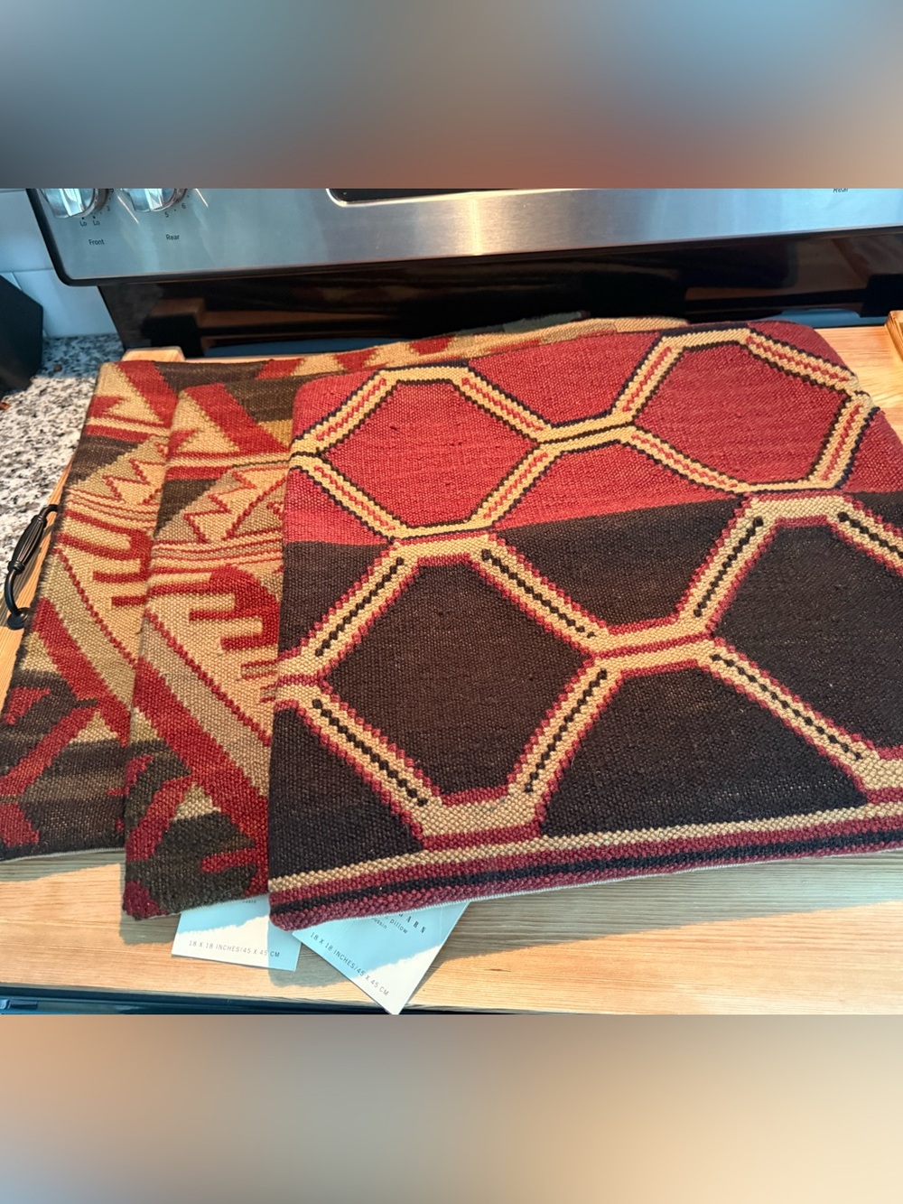 NWT Vintage Pottery Barn Kamina Tribal Kilim Pillow Cover, 18”, 2007 Rare #1 - Picture 8 of 8